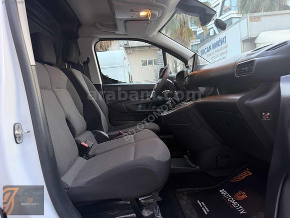 BOYASIZ 2024 OPEL COMBO CARGO 1.5 EDITION 2+1 45.000KM
