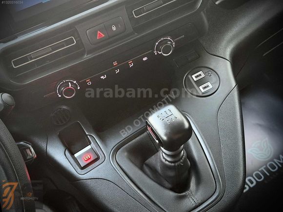 BOYASIZ 2024 OPEL COMBO CARGO 1.5 EDITION 2+1 45.000KM