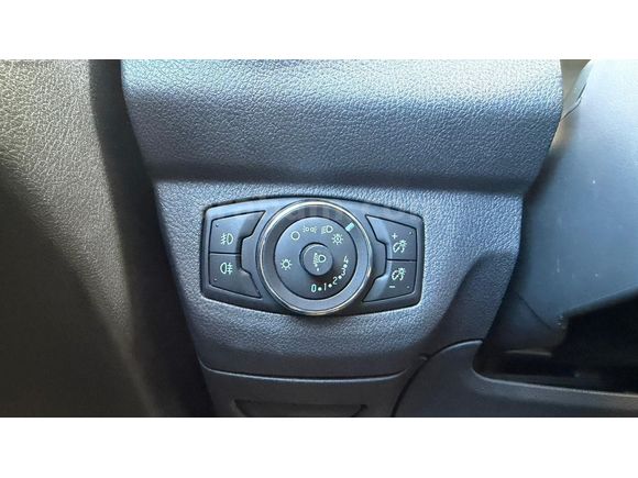 OTOMOBİL RUHSATLI SAKLI GARAJ'DAN HATASIZ 51.000 KM'DE