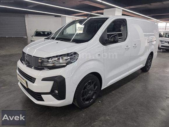 AVEK OTOMOTİVDEN DÜŞÜK KM 2024 OPEL VIVARO 2.0 180 HP DİZEL