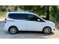 SAKLI GARAJ'DAN HATASIZ FORD TOURNEO COURİER