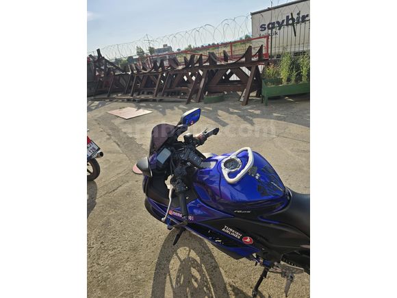 Sahibinden Yamaha YZF R25 ABS