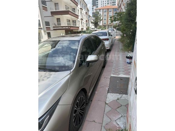 Sahibinden Toyota Corolla 1.5 Flame X-Pack  