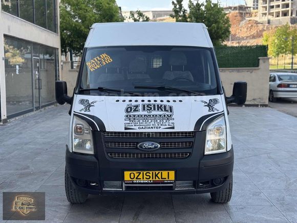 ÖZ IŞIKLI OTOMOTİVDEN 2013 FORD TRANSİT ARKA ÇEKER 330M