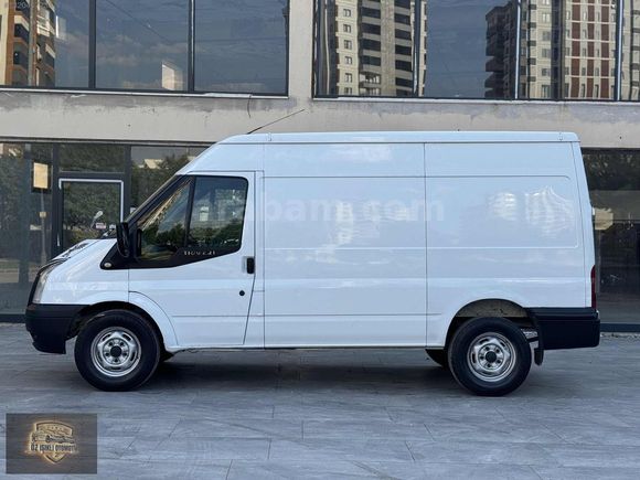 ÖZ IŞIKLI OTOMOTİVDEN 2013 FORD TRANSİT ARKA ÇEKER 330M