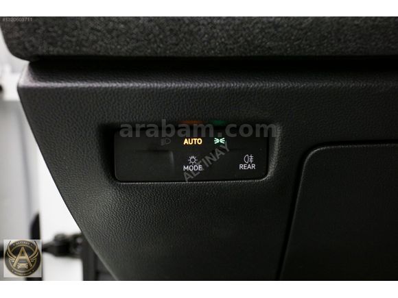 2025 VW PASSAT 1.5 PLUG-İN HYBRID NOKTA BOYASIZ 18.000 KM