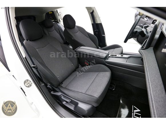 2025 VW PASSAT 1.5 PLUG-İN HYBRID NOKTA BOYASIZ 18.000 KM