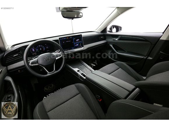 2025 VW PASSAT 1.5 PLUG-İN HYBRID NOKTA BOYASIZ 18.000 KM