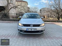 HATASIZZ + BOYASIZZ + 2012 MODEL + CAM GİBİ JETTA
