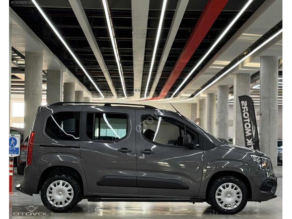 HATASIZ - BOYASIZ - TRAMERSİZ - 2021 MODEL - 49.000 KM