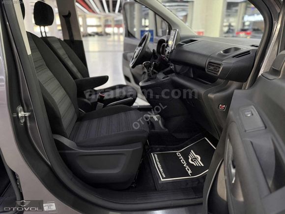 HATASIZ - BOYASIZ - TRAMERSİZ - 2021 MODEL - 49.000 KM