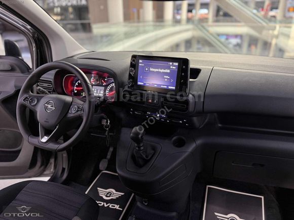 HATASIZ - BOYASIZ - TRAMERSİZ - 2021 MODEL - 49.000 KM