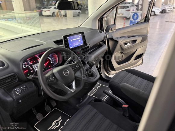 HATASIZ - BOYASIZ - TRAMERSİZ - 2021 MODEL - 49.000 KM