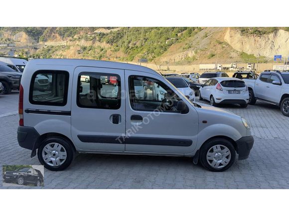 2005 RENAULT KANGOO 1.5 DCİ AUTHENTİQUE HATASIZ AYARINDA !