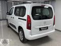 HATASIZ 2025 OPEL COMBO 1.5 D ESSENTİAL 25.000 KM OTOMATİK