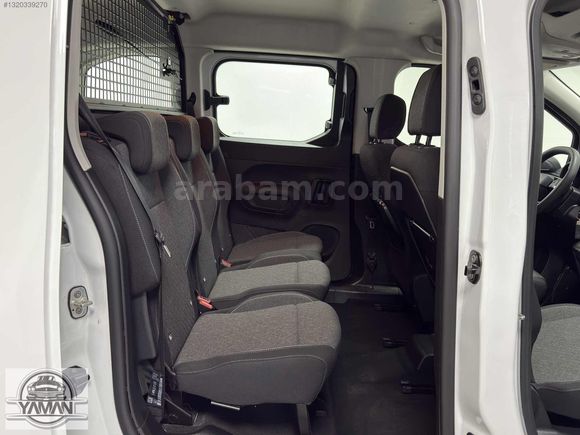 HATASIZ 2025 OPEL COMBO 1.5 D ESSENTİAL 25.000 KM OTOMATİK
