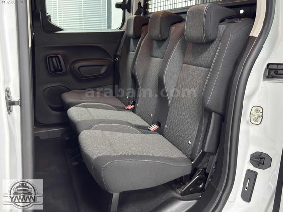 HATASIZ 2025 OPEL COMBO 1.5 D ESSENTİAL 25.000 KM OTOMATİK