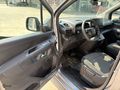 ÜSTAD MOTORS OPEL COMBO 1.5 DİZEL ESSENTİAL TAMAMINA KREDİ