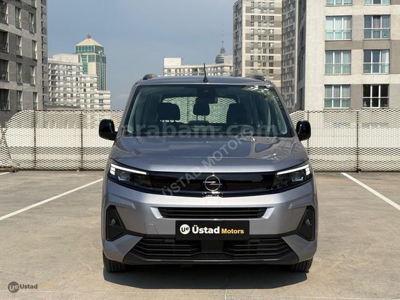 ÜSTAD MOTORS OPEL COMBO 1.5 DİZEL ESSENTİAL TAMAMINA KREDİ