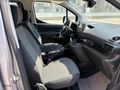 ÜSTAD MOTORS OPEL COMBO 1.5 DİZEL ESSENTİAL TAMAMINA KREDİ