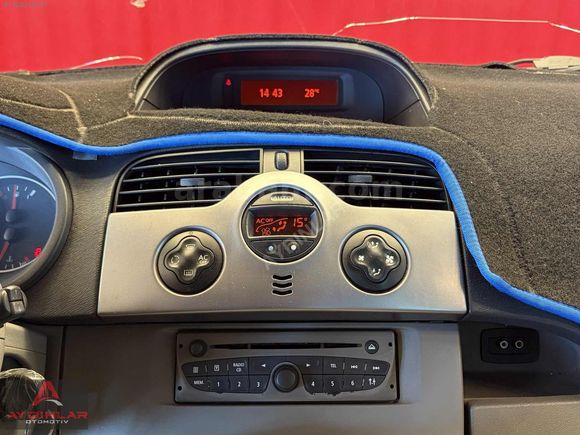 2011 RENAULT KANGO-FULL PAKET-HATASIZ-BOYASIZ-DİZEL