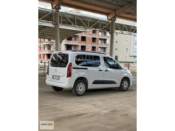2025 OPEL COMBO 1.5D ESSENTİAL OTOMATİK HATASIZ BOYASIZ