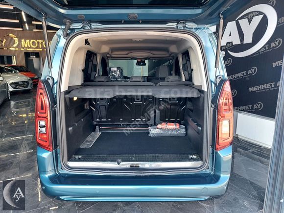 2026 OPEL COMBO / OTOMATİK VİTES-LANSMAN RENK-ORJ. SADECE 400 KM