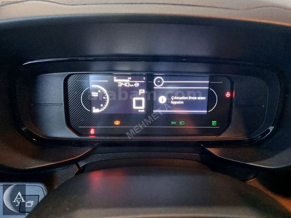 2026 OPEL COMBO / OTOMATİK VİTES-LANSMAN RENK-ORJ. SADECE 400 KM