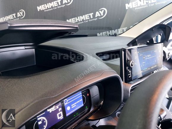 2026 OPEL COMBO / OTOMATİK VİTES-LANSMAN RENK-ORJ. SADECE 400 KM