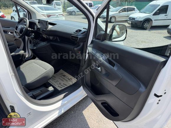 2024 OPEL COMBO 1.5D 130 HP ESSENTİAL PAKET 82.000 KM