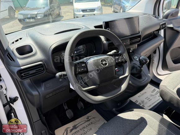 2024 OPEL COMBO 1.5D 130 HP ESSENTİAL PAKET 82.000 KM