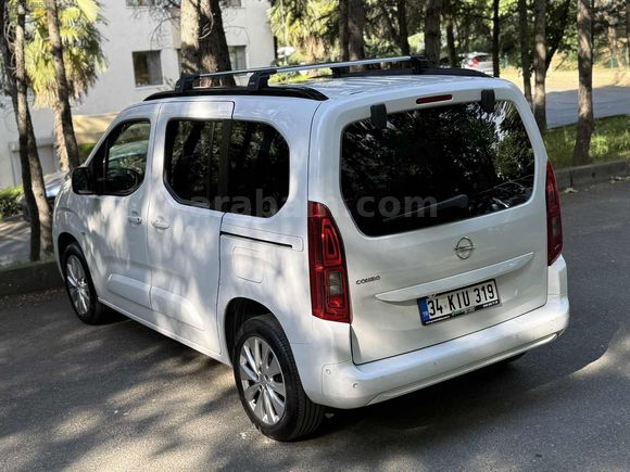 2024 COMBO ULTIMATE 73.000 KM BOYASIZ CAM TAVAN