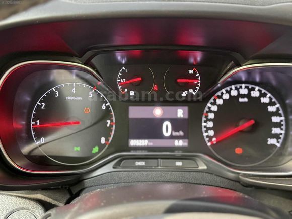 2024 COMBO ULTIMATE 73.000 KM BOYASIZ CAM TAVAN