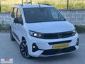 YATAĞAN KARDEŞLER OTODAN 2025 OPEL COMBO CAM TAVAN BOYASIZ 28KM