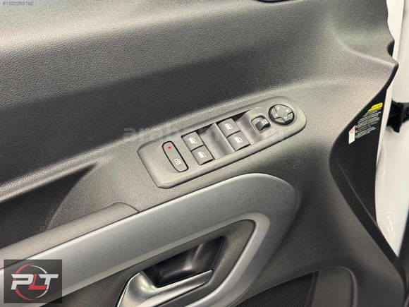 POLATTAN 2025 OPEL COMBO 1.5 D ULTİMATE SENET&KREDİ İMKANI