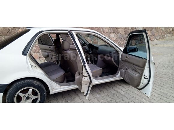 Sahibinden Toyota Corolla 1.3 ECO 1999 Model