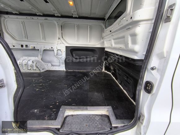 2015 MODEL KLİMALI DEĞİŞENSİZ HASARSIZ MASRAFSIZ TRAFİC.