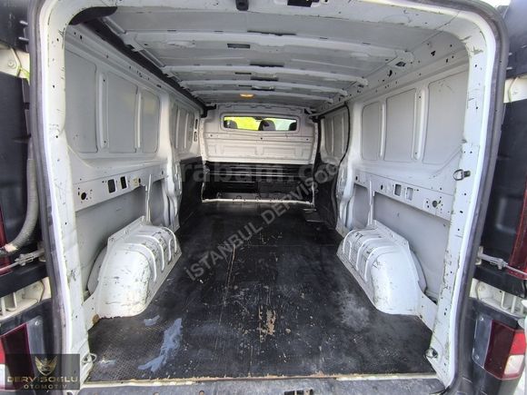 2015 MODEL KLİMALI DEĞİŞENSİZ HASARSIZ MASRAFSIZ TRAFİC.