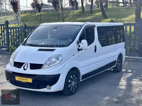 RENAULT TRAFİC // 2013 // 330 Bin Km // TERTEMİZ // BAKIMLI