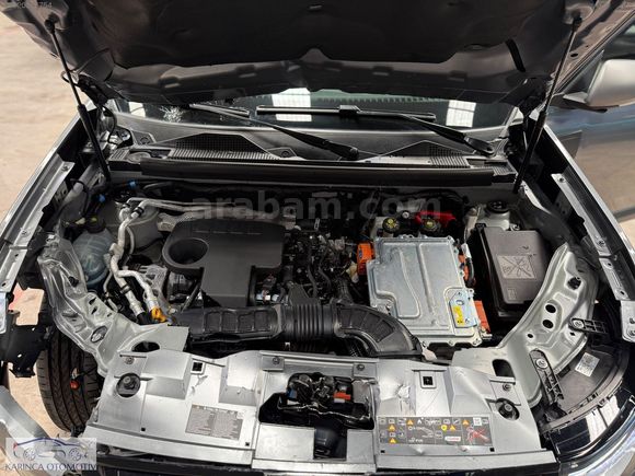 KARINCA OTOMOTİV 2024 RENAULT DUSTER 1.6 E-TECH TECHNO PAKET