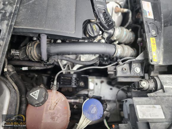 2025 MODEL HASAR KAYITSIZ PLAKALI 28000'DE 1,2 PURETECH ALLURE