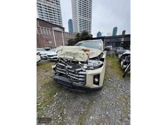 2023 Musso Grand Otomatik Makyajlı Kasa