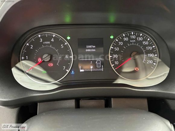 "CLK_Premium_cars"-2021_EXPRESS_1.5_TOUCH_HATASIZ_32.KM'DE