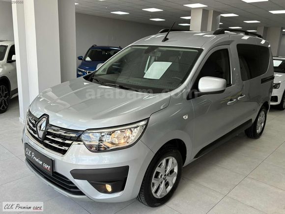 "CLK_Premium_cars"-2021_EXPRESS_1.5_TOUCH_HATASIZ_32.KM'DE