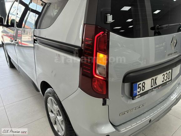 "CLK_Premium_cars"-2021_EXPRESS_1.5_TOUCH_HATASIZ_32.KM'DE
