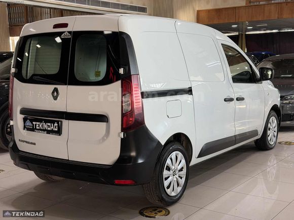 TEKİNDAĞ'DAN SENETLİ KREDİLİ SATIŞ 2023 EXPRESS 1.5 JOY PANELVAN