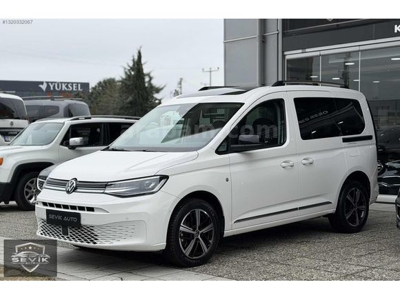 BOYASIZ DEĞİŞENSİZ TRAMERSİZ CAM TAVAN 2023 VW CADY STYLE DSG