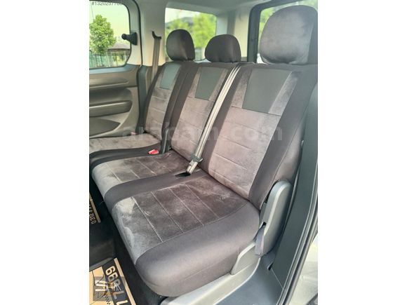 %20 KDV'Lİ 2025 OTOM. VOLKSWAGEN CADDY 2.0 TDİ STYLE