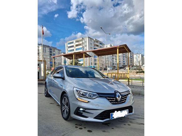 Sahibinden Renault Megane 1.3 TCe Touch 2023 Model