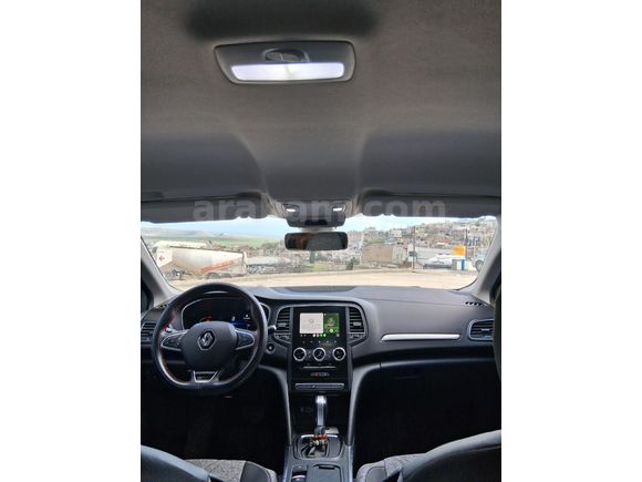 Sahibinden Renault Megane 1.3 TCe Touch 2023 Model